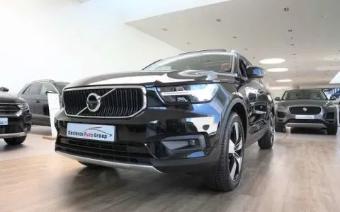 Volvo XC40 2.0D4 AWD*LAUNCH EDITION*FULL OPTION*TOPWAGEN !!!