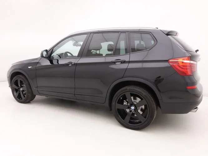 BMW X3 2.0d sDrive18d 136 + GPS + Leder/Cuir Sport Seats + Alu20 Image 3