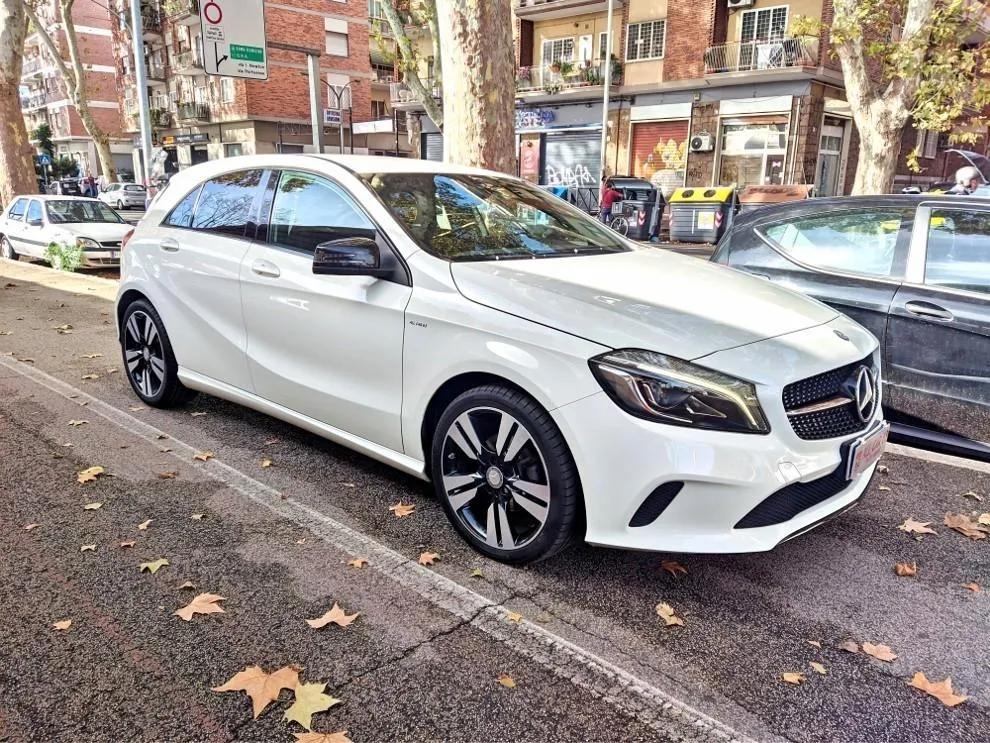 MERCEDES BENZ Classe A A 180 d Premium Image 3