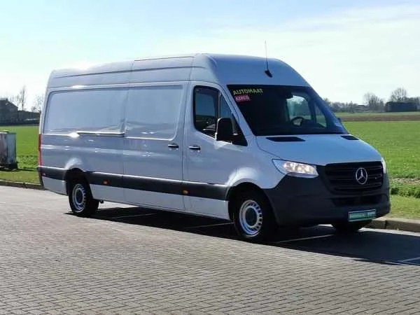 Mercedes-Benz Sprinter 319 L3H2 Maxi Airco V6 Image 4