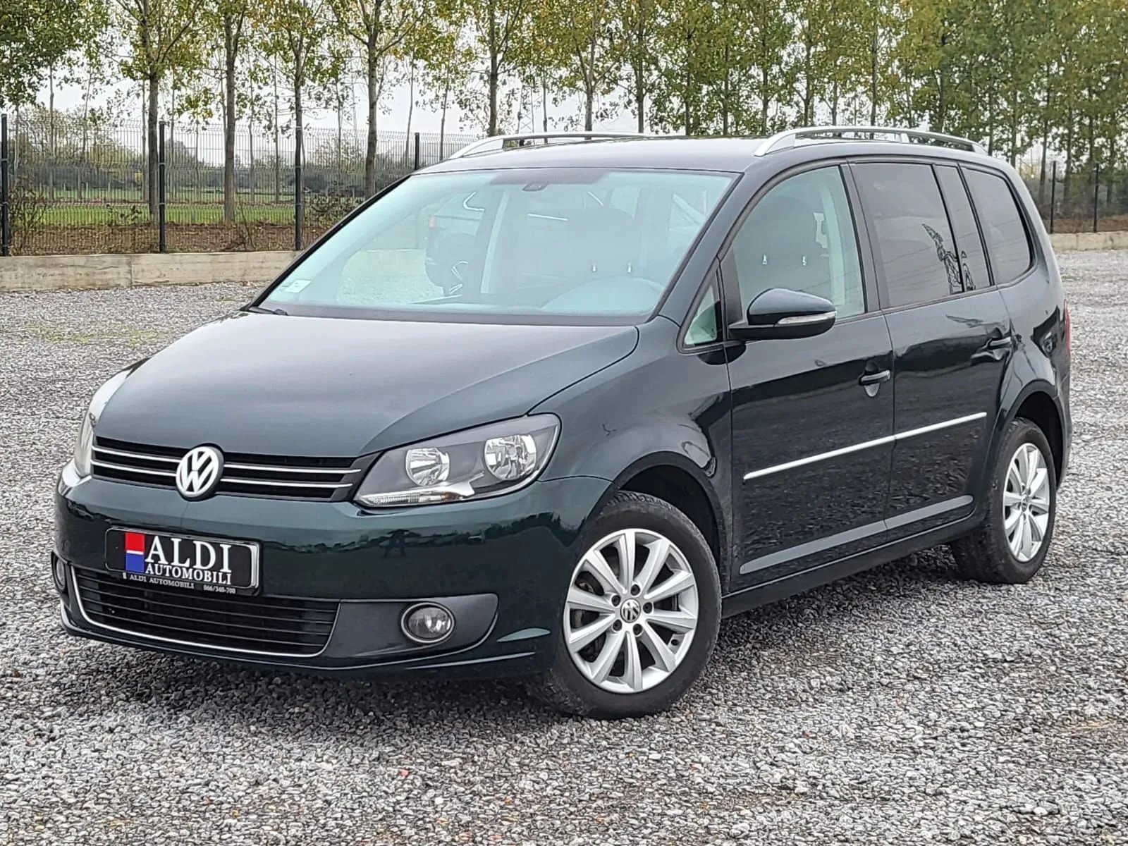 Volkswagen Touran 1.6 Tdi/7 sed Image 1